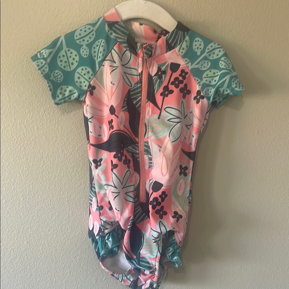 Oopsie daisy Pink and Green Rashguard Swimwear with Floral Design 2T